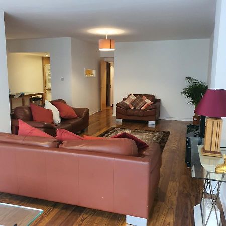 Apartmán Modern Apt @Tramway Theatre Glasgow Exteriér fotografie